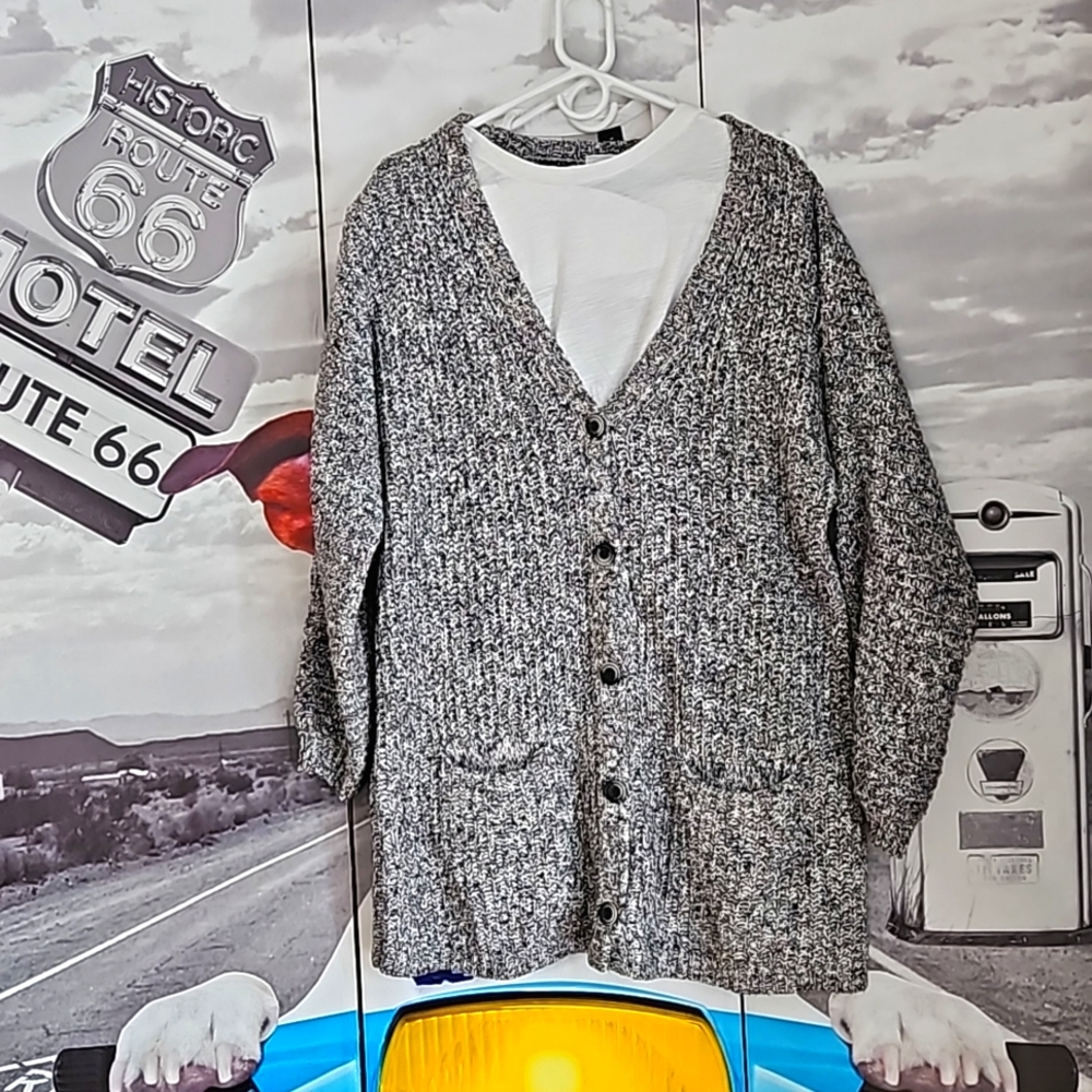 Cabi sweater beautiful multi color heavy weight knit.